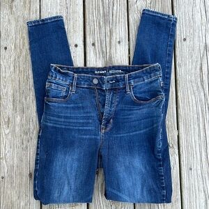 Old Navy 6 Long Rockstar High Rise Women's Jeans